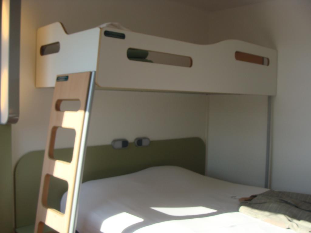 Ibis Budget Тиерс Екстериор снимка